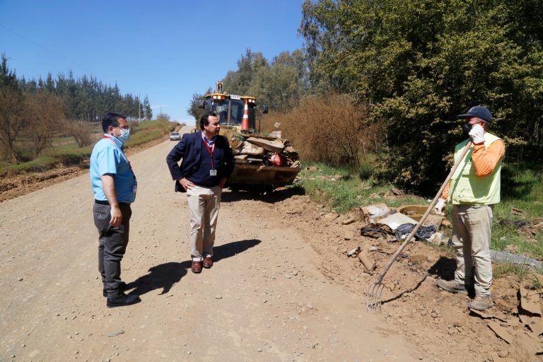 Alcalde de Chillán Viejo se reunió con director regional de Vialidad