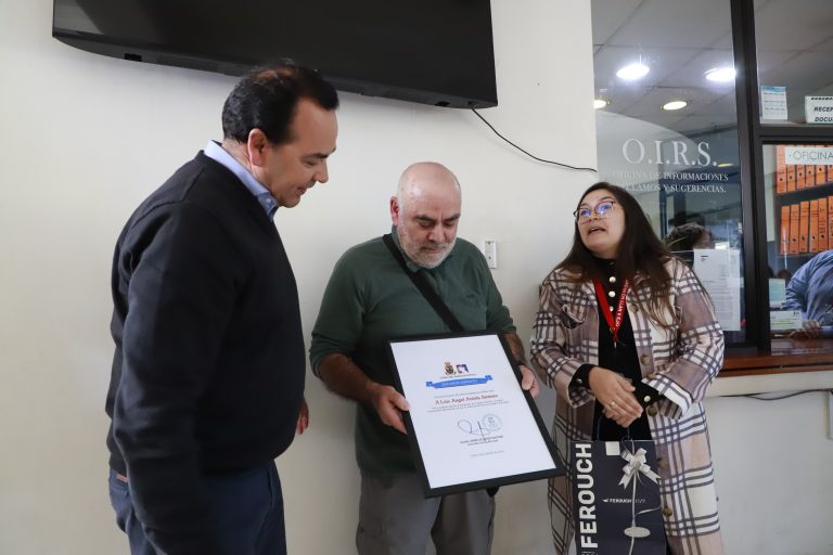 Despedida de funcionario Luis Antola