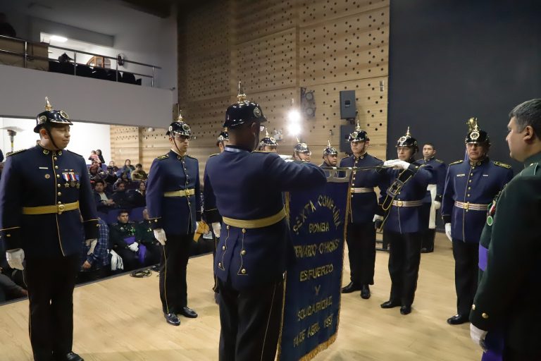 Ceremonia aniversario Sexta Compañía de Bomberos, Chillán Viejo