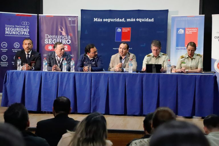 Chillán Viejo acoge diálogo ciudadano con presencia del Subsecretario de Seguridad Pública
