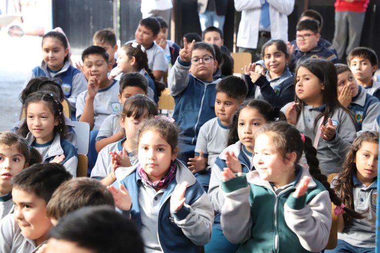 Reincoporando kínder y prekínder, Municipalidad de Chillán Viejo inició año escolar en escuela rural Los Coligües