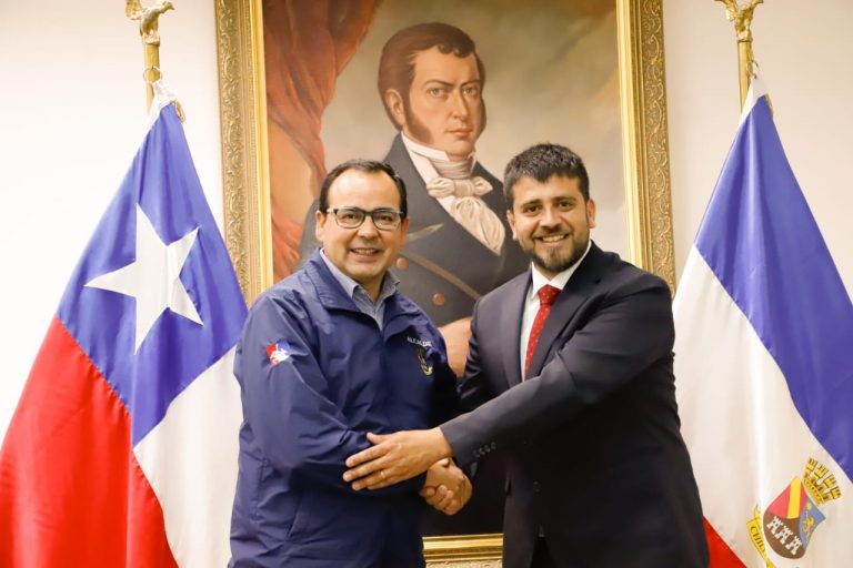 Delegado presidencial Anwar Farrán  se reunió con alcalde de Chillán Viejo