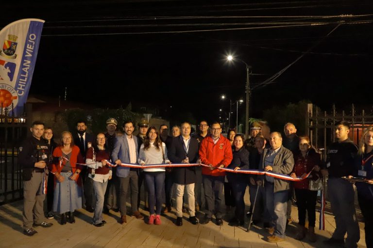 Inauguración iluminación peatonal calle 20 de agosto Rutas más Seguras
